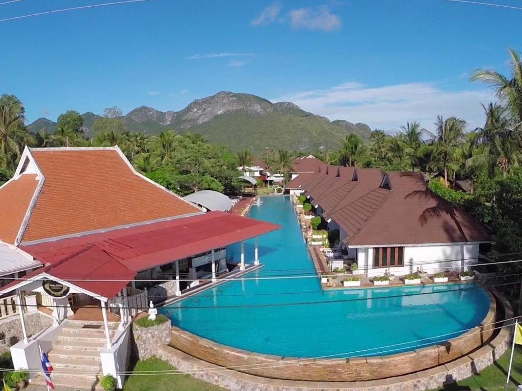 The Privacy Beach Resort & Spa Сам-Рой-Йот Экстерьер фото