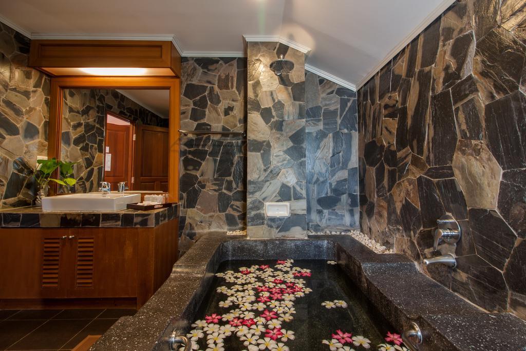 The Privacy Beach Resort & Spa Сам-Рой-Йот Экстерьер фото